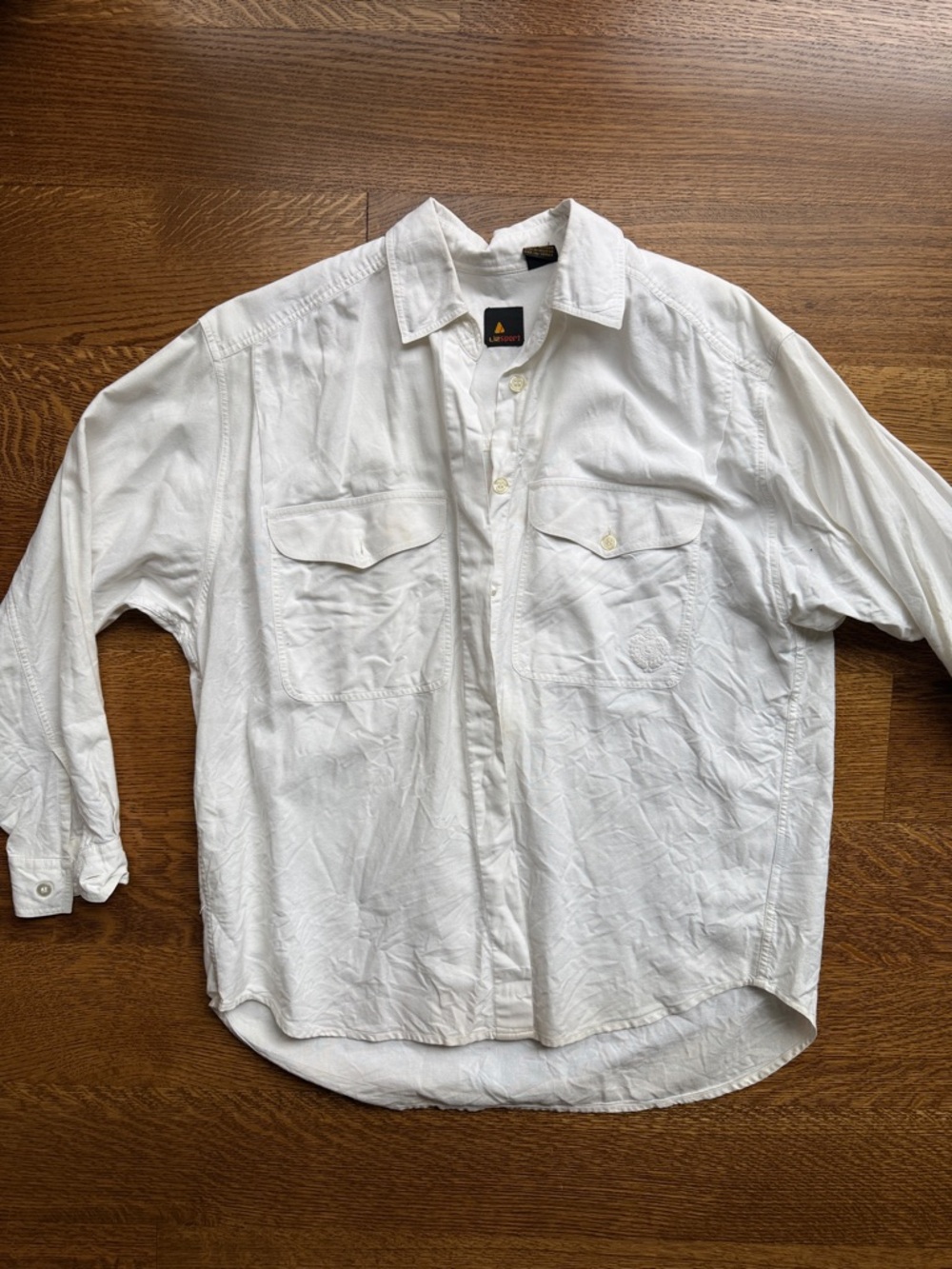 Vintage Liz Claborne White Button-Up Long Sleeve Shirt - Two Chest Pockets